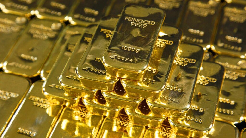 Ο θησαυρός των 15 ευρώ: Αγόρασε παλιό χρηματοκιβώτιο και βρήκε μέσα ράβδο χρυσού αξίας 32.000€