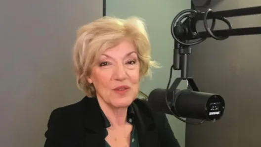 Η Σία Αναγνωστοπούλου για την επιτυχία του ΔΣ Καμινίων στο European School Radio