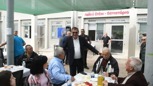 Πάτρα: Με ευχές και χαμόγελα το Πασχαλινό γλέντι του Δήμου στα Ζαρουχλέικα ΦΩΤΟ