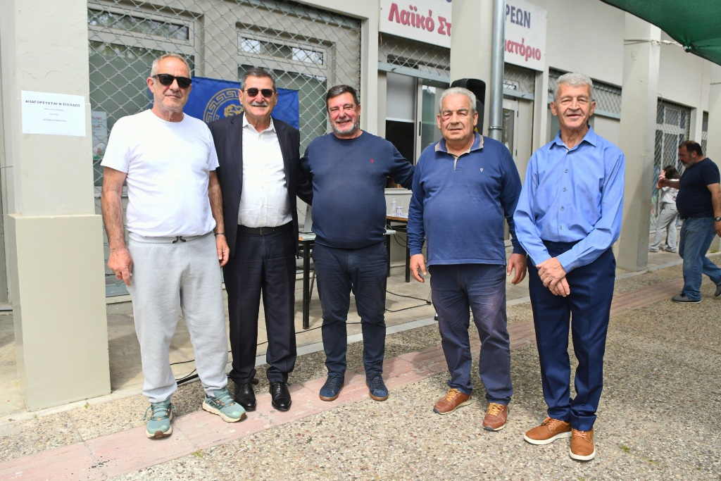 Πάτρα: Με ευχές και χαμόγελα το Πασχαλινό γλέντι του Δήμου στα Ζαρουχλέικα ΦΩΤΟ