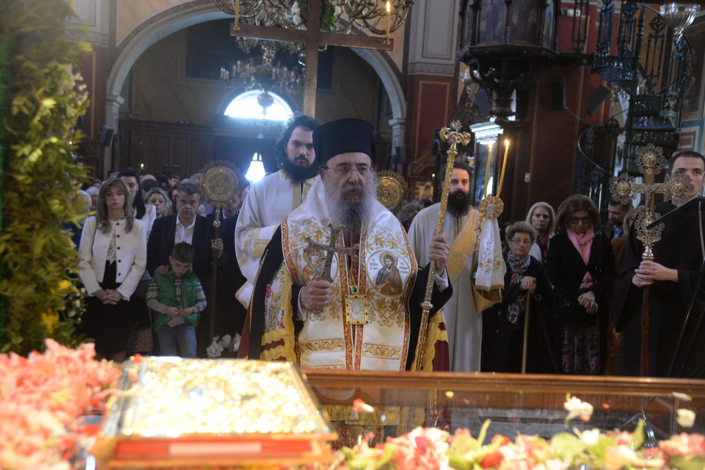 Η Ακολουθία της Αποκαθήλωσης στην Ευαγγελίστρια Πάτρας ΦΩΤΟ