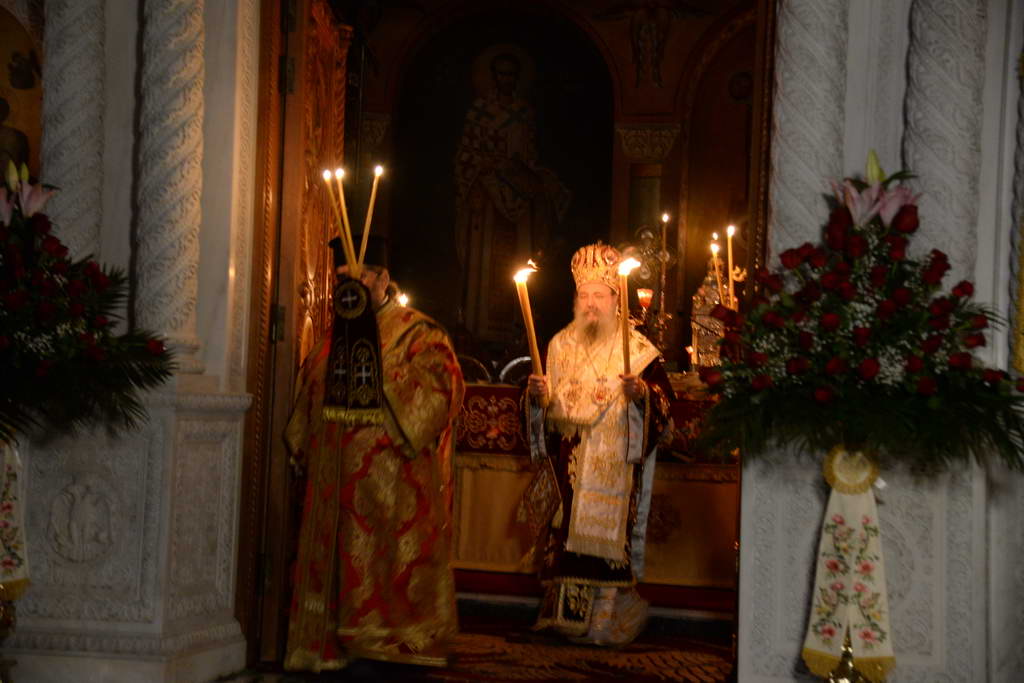 Πάτρα: Η Ιερά Μητρόπολη και η Ανάσταση στον Πολιούχο Αγιο Ανδρέα ΦΩΤΟΡΕΠΟΡΤΑΖ