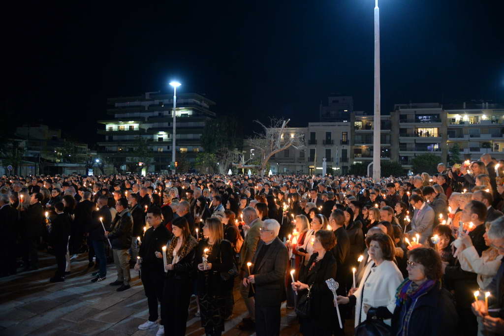 Πάτρα: Η Ιερά Μητρόπολη και η Ανάσταση στον Πολιούχο Αγιο Ανδρέα ΦΩΤΟΡΕΠΟΡΤΑΖ