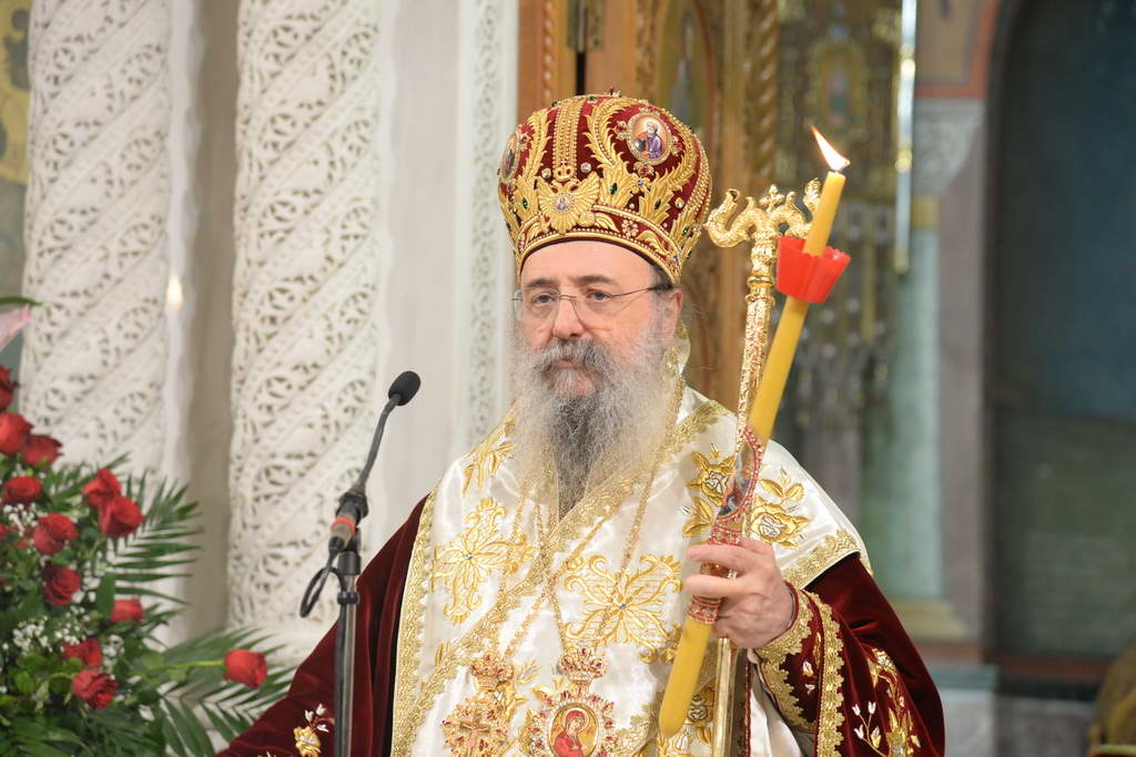Πάτρα: Η Ιερά Μητρόπολη και η Ανάσταση στον Πολιούχο Αγιο Ανδρέα ΦΩΤΟΡΕΠΟΡΤΑΖ