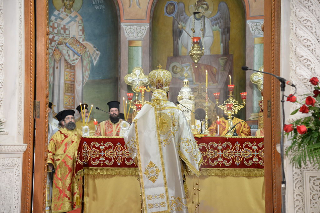 Πάτρα: Στην Αγάπη είχε τόσο κόσμο όσο του Αγίου Ανδρέα ΦΩΤΟ