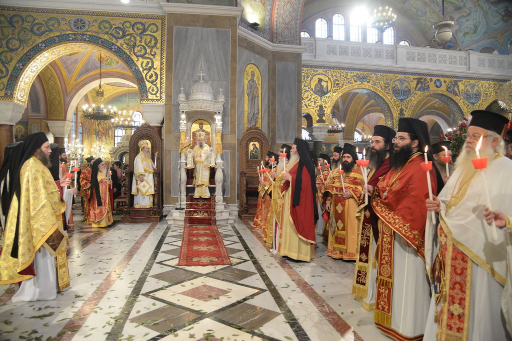 Πάτρα: Στην Αγάπη είχε τόσο κόσμο όσο του Αγίου Ανδρέα ΦΩΤΟ