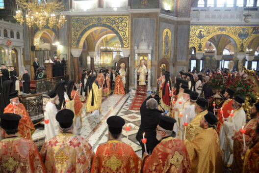 Πάτρα: Στην Αγάπη είχε τόσο κόσμο όσο του Αγίου Ανδρέα ΦΩΤΟ