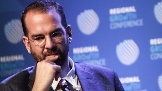 Πάτρα: Σε τροχιά ανασχηματισμού με «καθαρά» χαρτιά ο Νεκτάριος Φαρμάκης - Το σχέδιο και τα επίμαχα πρόσωπα