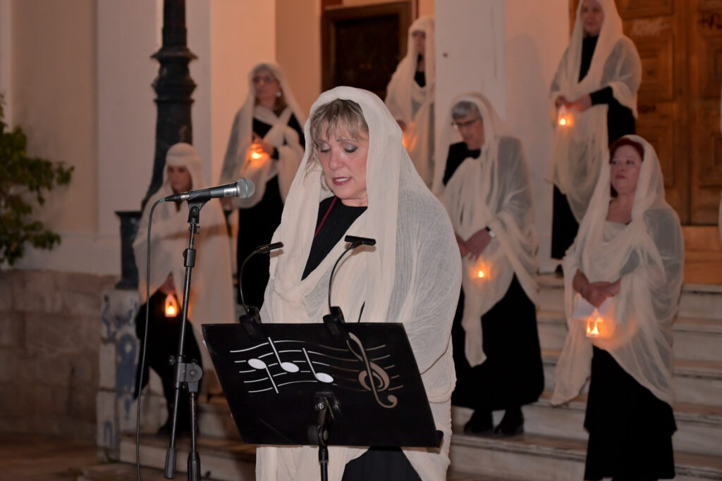 Οι «ΣΦήγΚΕΣ» έψαλαν στο πνεύμα της Μεγάλης Εβδομάδας ΦΩΤΟ