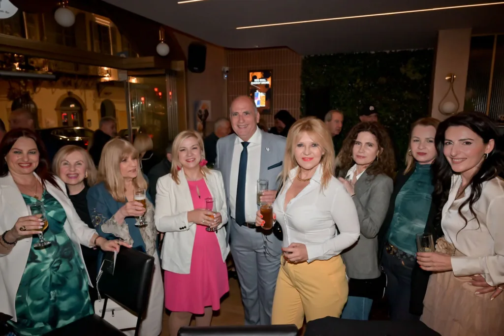 Η εορτή του γνωστού φυσικοθεραπευτή Γεωργίου Μώρου ΦΩΤΟ