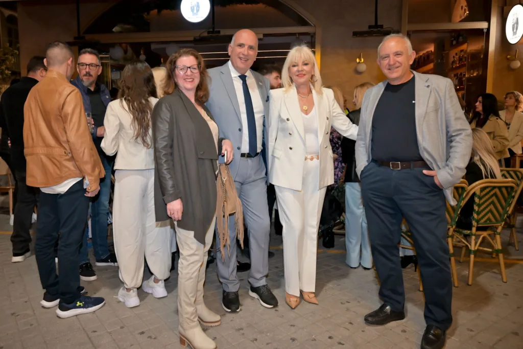 Η εορτή του γνωστού φυσικοθεραπευτή Γεωργίου Μώρου ΦΩΤΟ