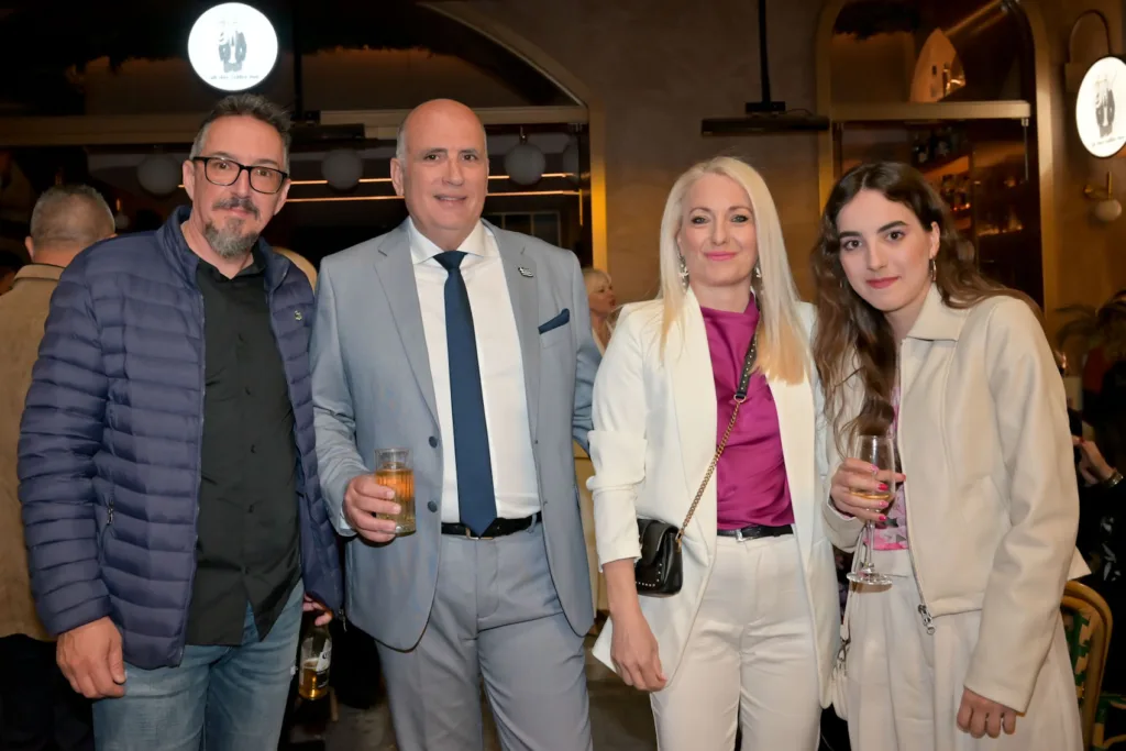 Η εορτή του γνωστού φυσικοθεραπευτή Γεωργίου Μώρου ΦΩΤΟ