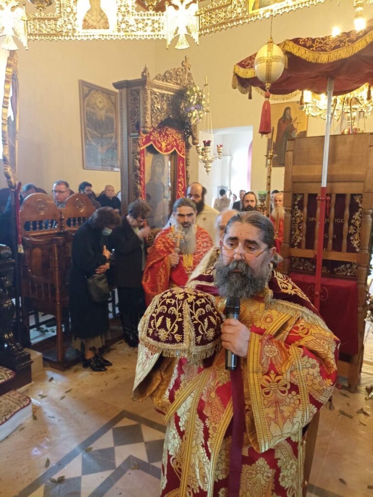 Η Λαμπροτρίτη στην Πάτρα από την τοπική Εκκλησία ΦΩΤΟ