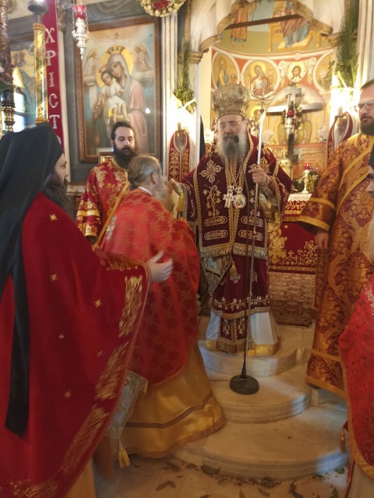 Η Λαμπροτρίτη στην Πάτρα από την τοπική Εκκλησία ΦΩΤΟ