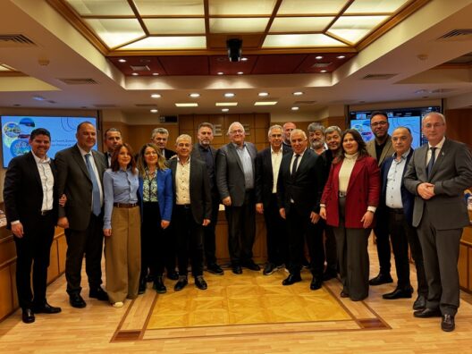 Ερύμανθος: Ο Δήμος έγινε νέο μέλος στο «Δίκτυο Πόλεων με Λίμνες» ΦΩΤΟ