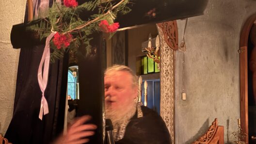 Η Σταύρωση του Κυρίου στον ναό των Αγίων Πάντων Ροδινής ΦΩΤΟ