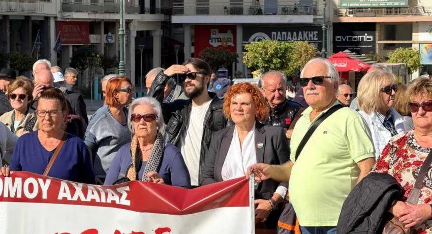 Πάτρα: Συνταξιούχοι στους δρόμους, για το μέλλον των παιδιών τους