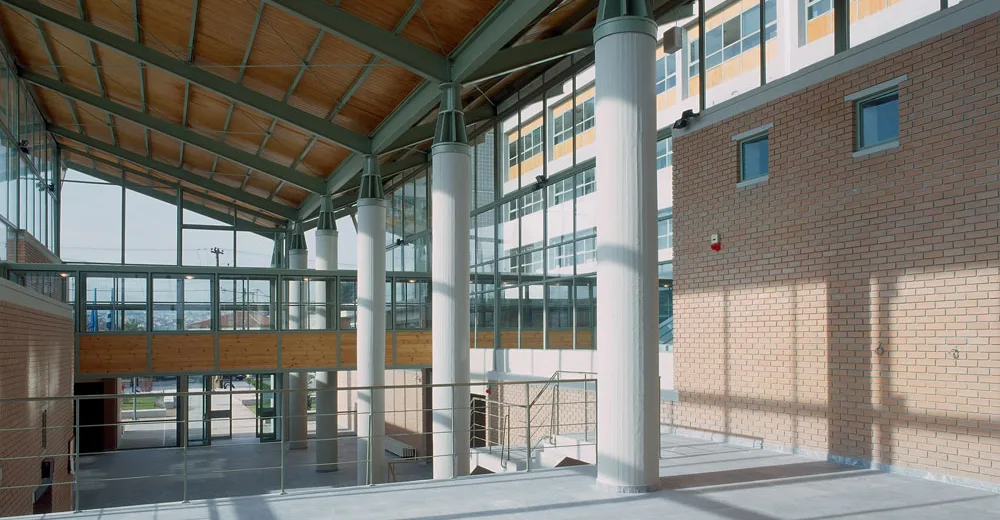 Αίγιο: Αίτημα για μηχανήματα ελέγχου στα Δικαστήρια μετά την «επίθεση» στο Πρωτοδικείο Αθηνών