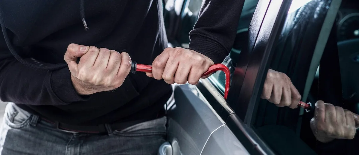 Πάτρα: Ζευγάρι αποπειράθηκε να διαρρήξει αυτοκίνητο