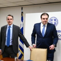 ΚΥΒΕΡΝΗΣΗ: Δεύτερο πακέτο μέτρων στήριξης λόγω πολέμου - Επιδότηση και Fuel Pass - Πότε και πως θα δοθούν 18 ΚΥΒΕΡΝΗΣΗ: Δεύτερο πακέτο μέτρων στήριξης λόγω πολέμου - Επιδότηση και Fuel Pass - Πότε και πως θα δοθούν