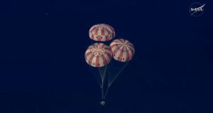 Αίσιο τέλος για την αποστολή της της NASA - Προσθαλασσώθηκε το «Artemis II» ΒΙΝΤΕΟ-ΦΩΤΟ