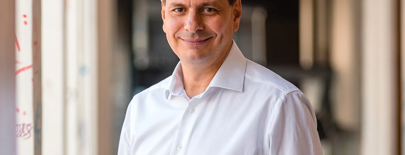 «Για ποια ιδεολογία μας μιλάνε;»