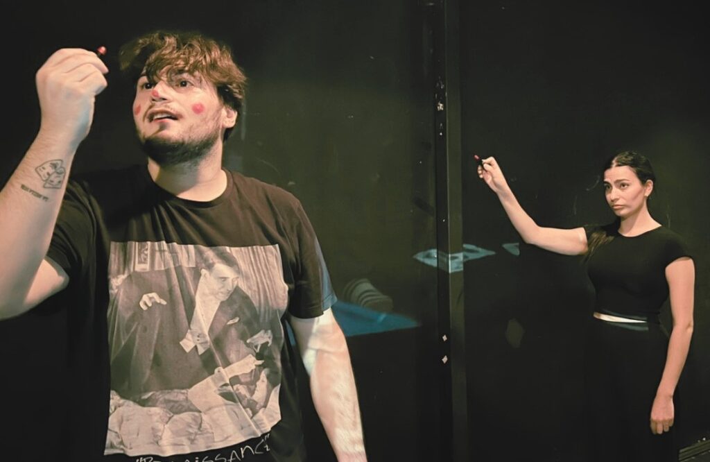 REC της Μελίνας Καριώρη στο θέατρο act ΦΩΤΟ