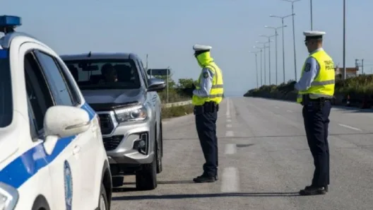 Αχαΐα: Μέτρα της Τροχαίας με σαρωτικούς ελέγχους για την Πρωτομαγιά