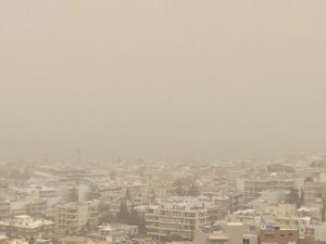 Καιρός: Ποιες περιοχές θα επηρεαστούν από αφρικανική σκόνη και λασποβροχές