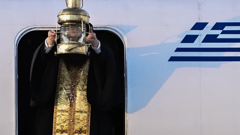 Αντίστροφη μέτρηση για την άφιξή του Aγίου Φωτός στην Ελλάδα 24 Αντίστροφη μέτρηση για την άφιξή του Aγίου Φωτός στην Ελλάδα