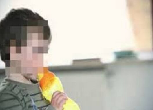 Πύργος: Συνελήφθη παππούς γιατί το εγγόνι του ήπιε χλωρίνη!