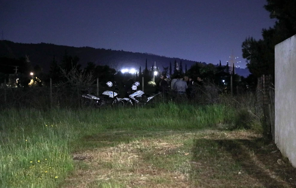 Νεκρός Παιανία: Το ιδιόχειρο σημείωμα του άνδρα που βρέθηκε δεμένος στον λαιμό ΦΩΤΟ