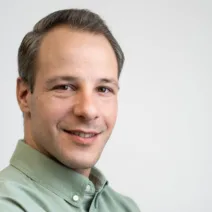 «Παράλληλη ασφάλιση: η προσαύξηση να δοθεί και στους συνταξιούχους»