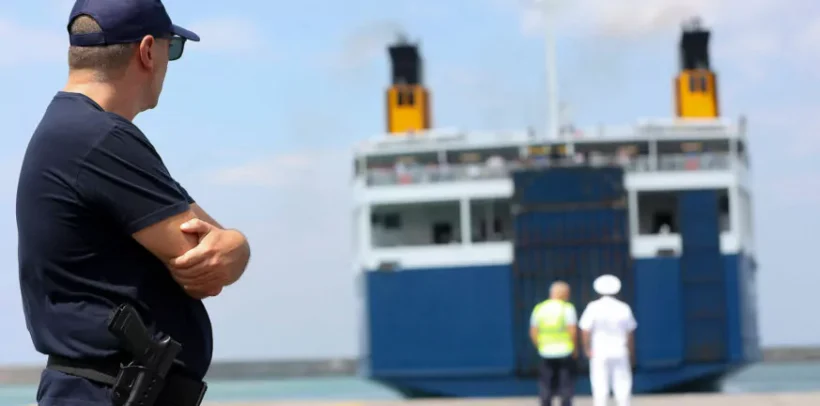 Πάτρα: «Ψάρεψαν» αλλοδαπό ταξιδιώτη στο λιμάνι