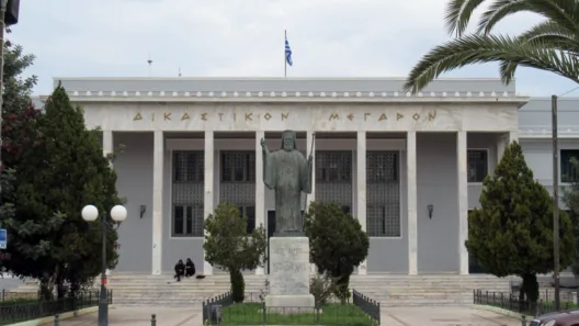 Κόρινθος: Πλημμύρισε το Δικαστικό Μέγαρο ΦΩΤΟ ΒΙΝΤΕΟ