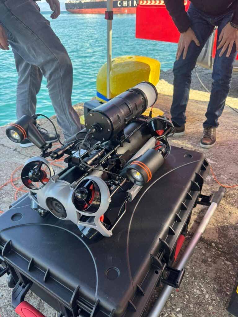 Δυτική Ελλάδα: Η πυροσβεστική ενισχύεται με νέο υποβρύχιο drone ΦΩΤΟ 24 Δυτική Ελλάδα: Η πυροσβεστική ενισχύεται με νέο υποβρύχιο drone ΦΩΤΟ