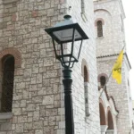 Πάτρα: Νέα φωτιστικά Led έβαλε ο δήμος σε πλατείες ΦΩΤΟ