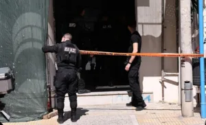 Ένοπλο «μπαράζ» επιθέσεων στην Αθήνα: 89χρονος πυροβόλησε σε ΕΦΚΑ και Εφετείο - Τέσσερις τραυματίες ΦΩΤΟ