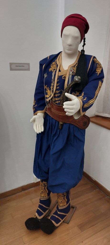 Πάτρα: Το ΚΔΑΠΑμεΑ «Αμπετ Χασμάν» στην έκθεση παραδοσιακής φορεσίας Πλακίδα ΦΩΤΟ