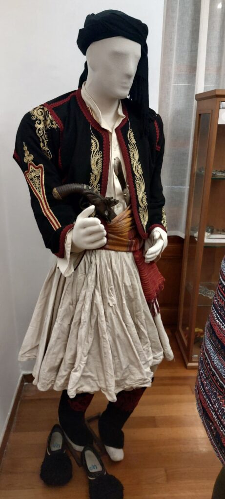 Πάτρα: Το ΚΔΑΠΑμεΑ «Αμπετ Χασμάν» στην έκθεση παραδοσιακής φορεσίας Πλακίδα ΦΩΤΟ