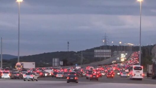 Πατρών-Αθηνών: Μαζική η έξοδος των εκδρομέων του Πάσχα - Πόσοι πέρασαν...διόδια - Εκτακτα μέτρα της Τροχαίας 36 Πατρών-Αθηνών: Μαζική η έξοδος των εκδρομέων του Πάσχα - Πόσοι πέρασαν...διόδια - Εκτακτα μέτρα της Τροχαίας