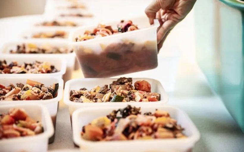 Πάτρα: Πάσχα με τρόφιμα ελεημοσύνης για 2.000 πολίτες - Τα στοιχεία απο Δήμο και Εκκλησία