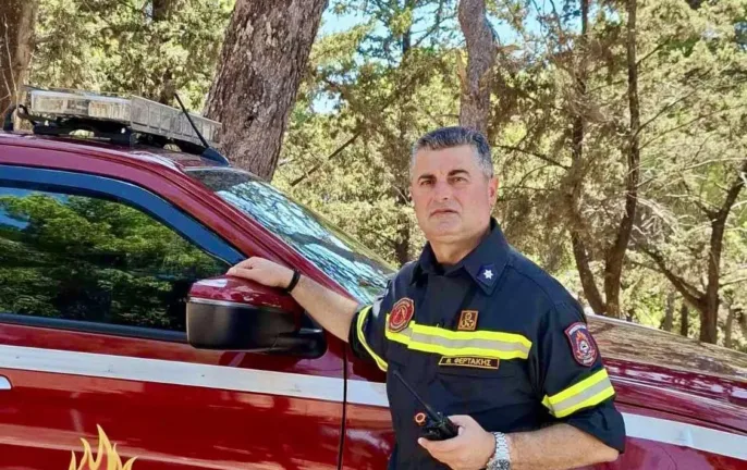 Αχαΐα: Με μέσα 35 ετών η κατάσβεση των πυρκαγιών - Αποκαλυπτικός ο πρόεδρος των Πυροσβεστών Β. Φερτάκης στο Patrapress.gr