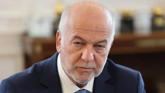 Φλωρίδης: «Φαινόμενα παράκρουσης» από την Κωνσταντοπούλου, έστειλε την πρόεδρο του Δικαστηρίου στο νοσοκομείο