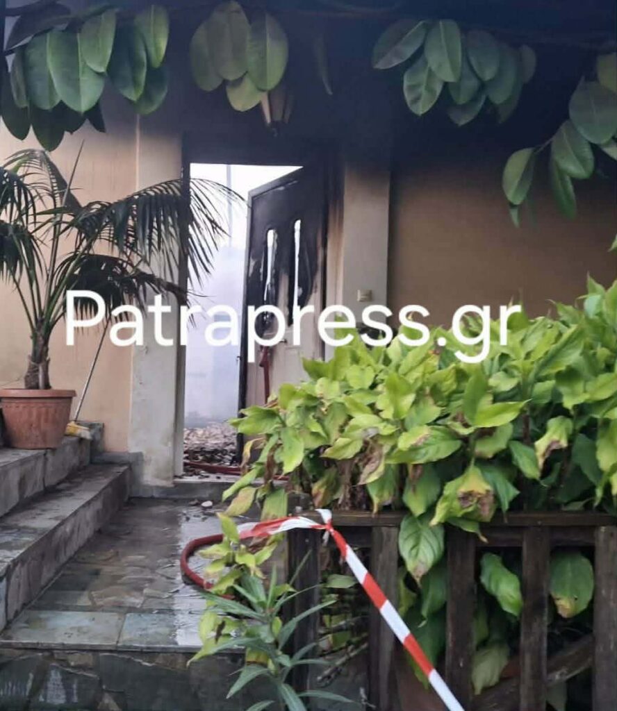 Πάτρα: Φωτογραφικά ντοκουμέντα από την τραγωδία με τον νεκρό σε φλεγόμενο σπίτι