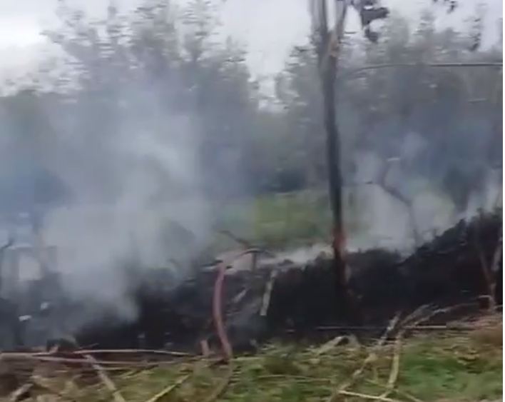 Πάτρα: Φωτιά σε ξερόχορτα, οι φλόγες απείλησαν σπίτια στο Μπεγουλάκι ΦΩΤΟ 26 Πάτρα: Φωτιά σε ξερόχορτα, οι φλόγες απείλησαν σπίτια στο Μπεγουλάκι ΦΩΤΟ