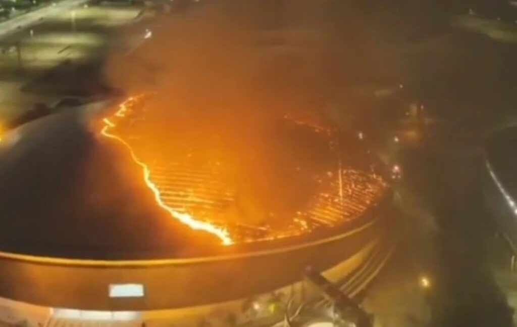 ΒΙΝΤΕΟ από την πυρκαγιά στο Ποδηλατοδρόμιο στο Ολυμπιακό Πάρκο του Ρίο ντε Τζανέιρο