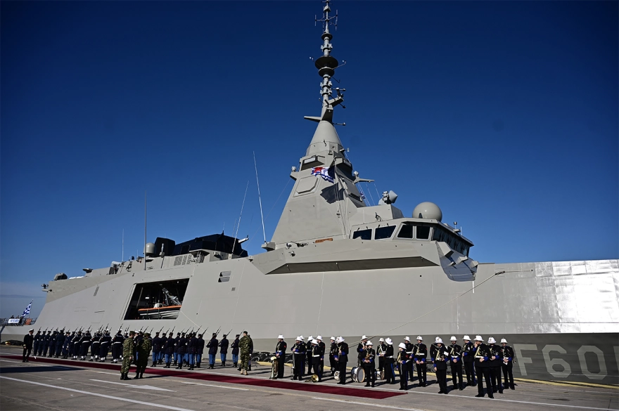 Μητσοτάκης - Μακρόν στη φρεγάτα «Κίμων» ΖΩΝΤΑΝΑ