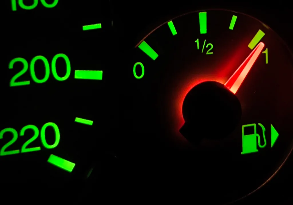 Fuel Pass 2026: Πότε ανοίγει το gov.gr για την αίτηση, τα ποσά και τα κριτήρια