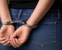 Κορωπί: Χειροπέδες σε influencer